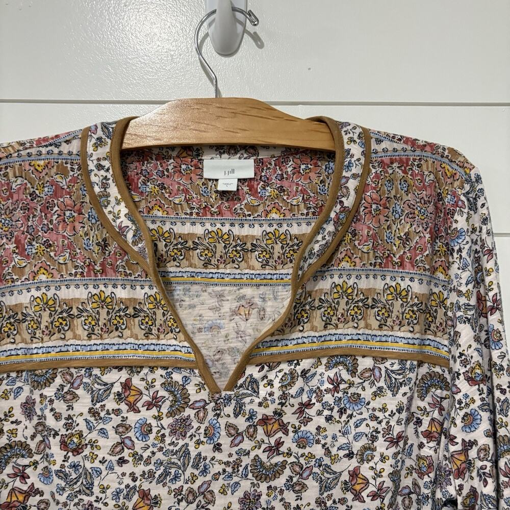 J. Jill | Top Pullover Floral 3/4 Sleeves Casual Cotton Blend V Neck- Size Large - Picture 2 of 8